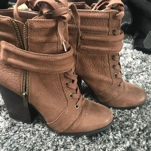 Suade brown booties
